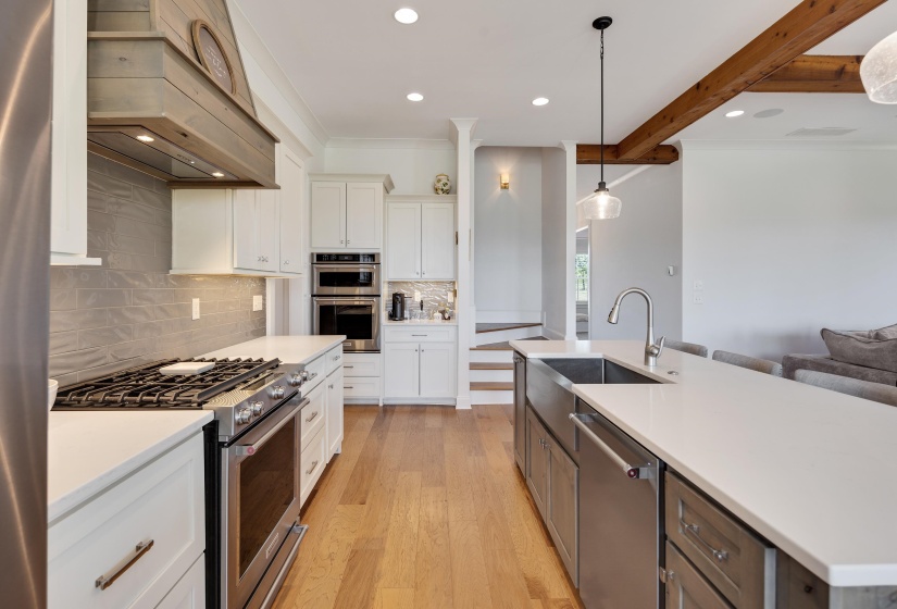 2706 TERRY LN RD, Covington, Tennessee 38019, 5 Bedrooms Bedrooms, 12 Rooms Rooms,4.1 BathroomsBathrooms,Residential,For Sale,TERRY LN,10220137