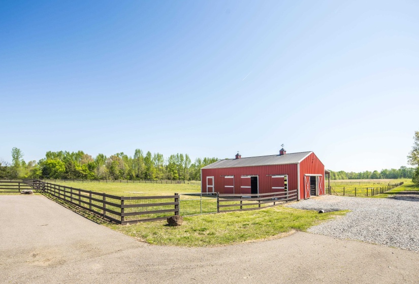 2706 TERRY LN RD, Covington, Tennessee 38019, 5 Bedrooms Bedrooms, 12 Rooms Rooms,4.1 BathroomsBathrooms,Residential,For Sale,TERRY LN,10220137