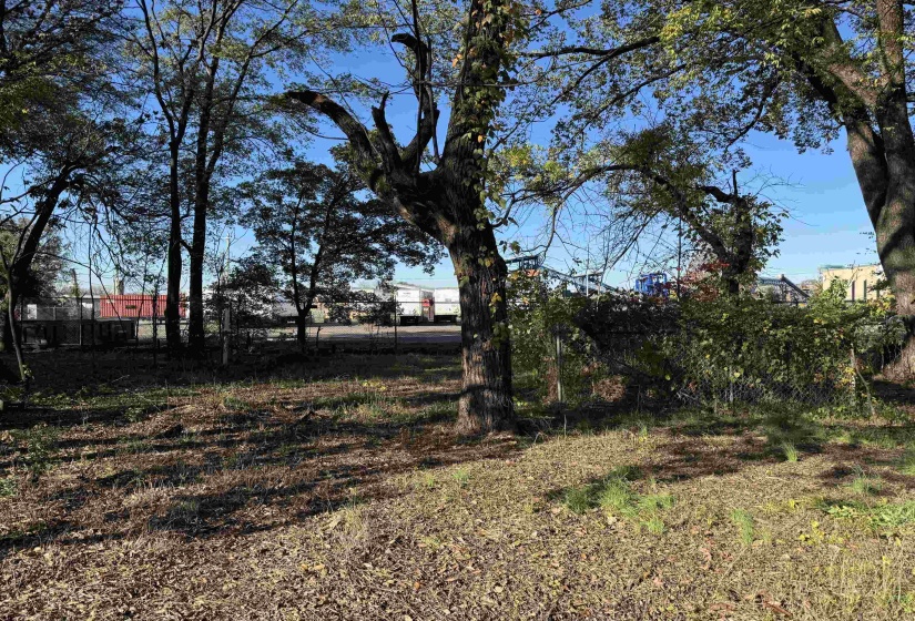 1327 NICHOLAS ST, Memphis, Tennessee 38107, 2 Bedrooms Bedrooms, 4 Rooms Rooms,1 BathroomBathrooms,Residential,For Sale,NICHOLAS,10220150