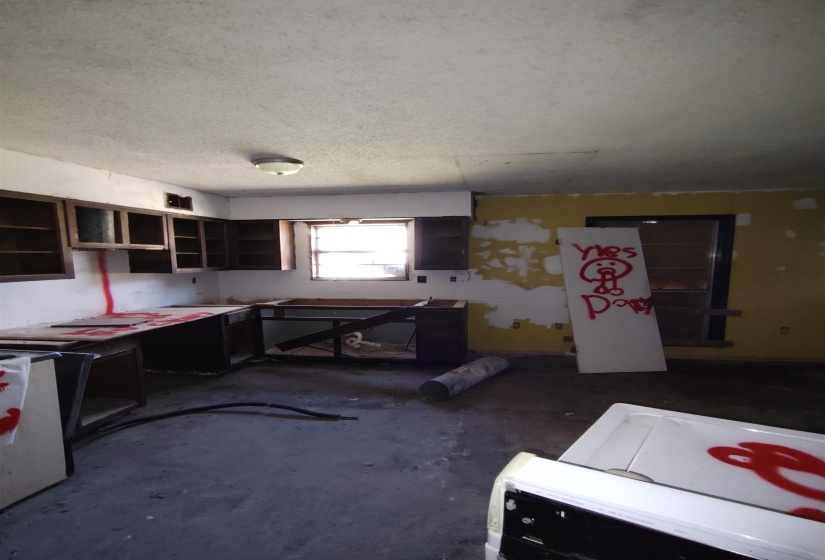 460 FOX VALLEY DR, Memphis, Tennessee 38127, 3 Bedrooms Bedrooms, 5 Rooms Rooms,1.1 BathroomsBathrooms,Residential,For Sale,FOX VALLEY,10220153