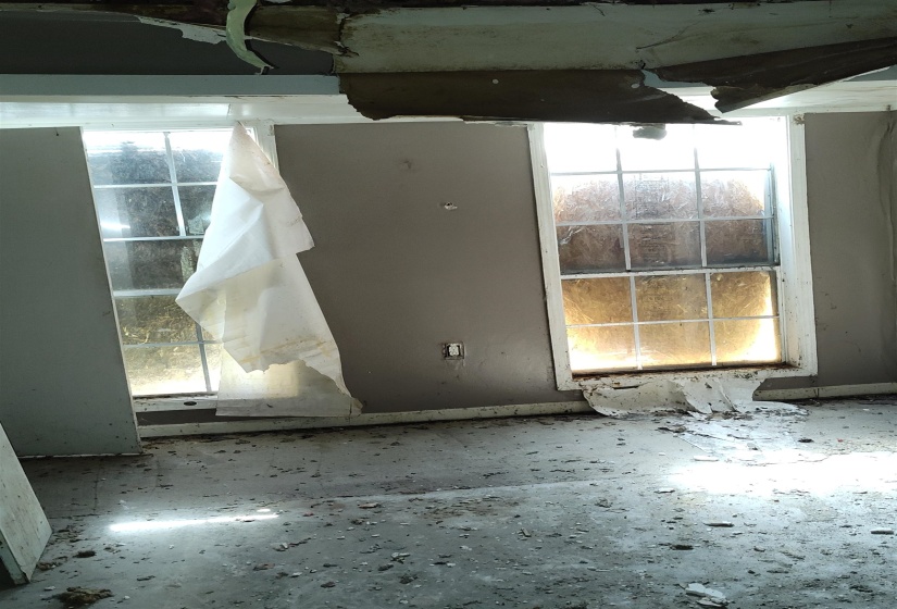 460 FOX VALLEY DR, Memphis, Tennessee 38127, 3 Bedrooms Bedrooms, 5 Rooms Rooms,1.1 BathroomsBathrooms,Residential,For Sale,FOX VALLEY,10220153