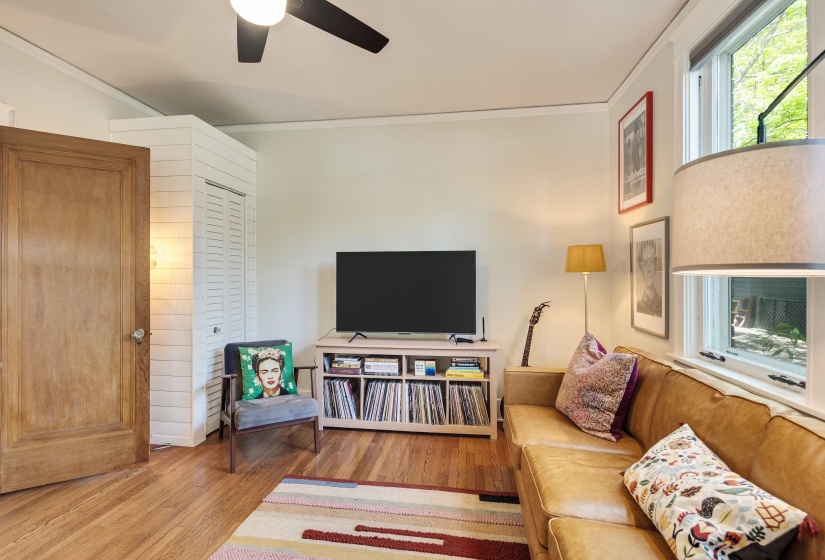 1744 YORK AVE, Memphis, Tennessee 38104, 3 Bedrooms Bedrooms, 6 Rooms Rooms,1 BathroomBathrooms,Residential,For Sale,YORK,10218877