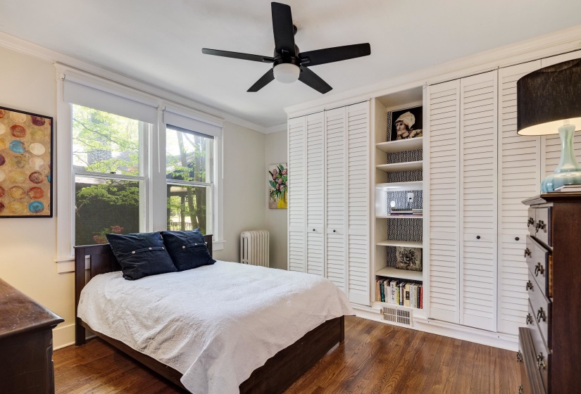 1744 YORK AVE, Memphis, Tennessee 38104, 3 Bedrooms Bedrooms, 6 Rooms Rooms,1 BathroomBathrooms,Residential,For Sale,YORK,10218877