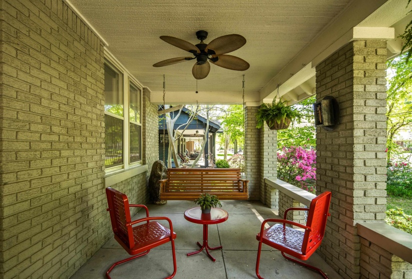 1744 YORK AVE, Memphis, Tennessee 38104, 3 Bedrooms Bedrooms, 6 Rooms Rooms,1 BathroomBathrooms,Residential,For Sale,YORK,10218877