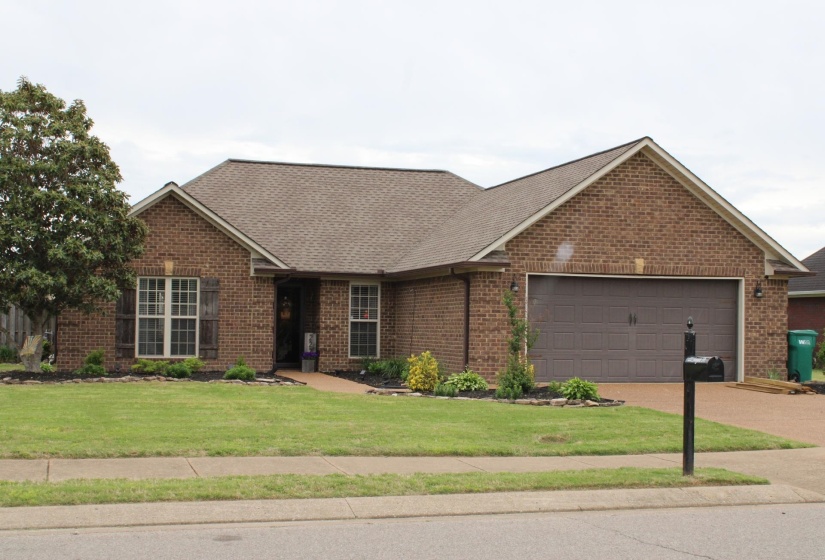 222 SUNGATE DR, Medina, Tennessee 38355, 3 Bedrooms Bedrooms, 5 Rooms Rooms,2 BathroomsBathrooms,Residential,For Sale,SUNGATE,10220177