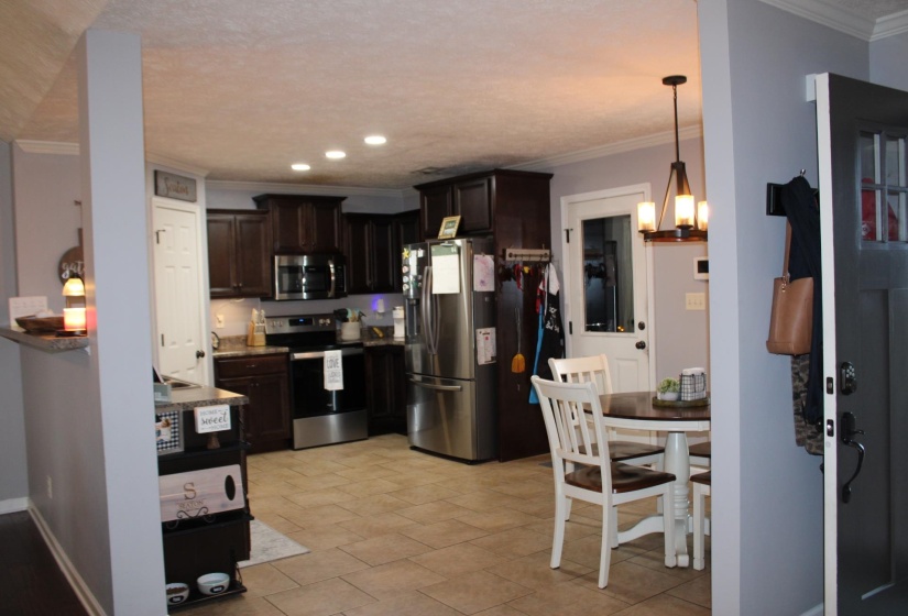 222 SUNGATE DR, Medina, Tennessee 38355, 3 Bedrooms Bedrooms, 5 Rooms Rooms,2 BathroomsBathrooms,Residential,For Sale,SUNGATE,10220177