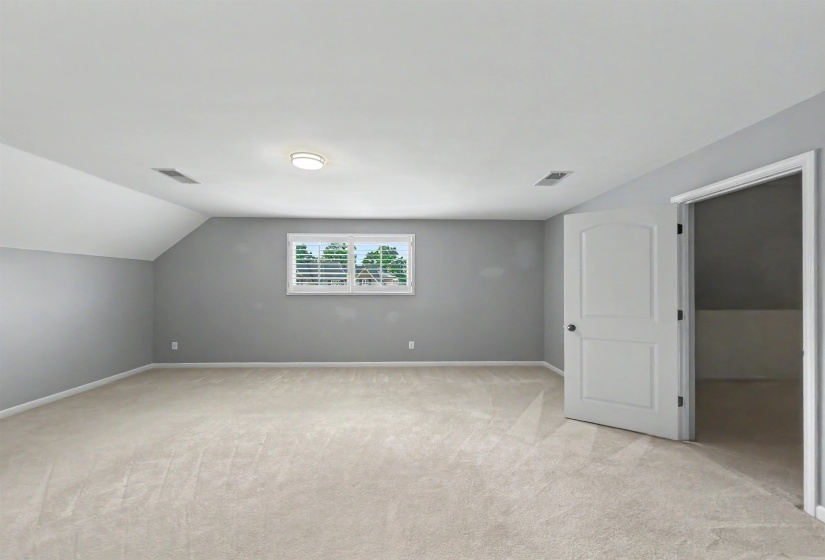 1706 MOSSY OAK LN, Collierville, Tennessee 38017, 5 Bedrooms Bedrooms, 11 Rooms Rooms,3 BathroomsBathrooms,Residential,For Sale,MOSSY OAK,10220198