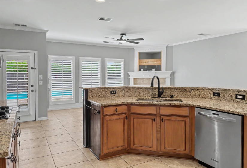 1706 MOSSY OAK LN, Collierville, Tennessee 38017, 5 Bedrooms Bedrooms, 11 Rooms Rooms,3 BathroomsBathrooms,Residential,For Sale,MOSSY OAK,10220198