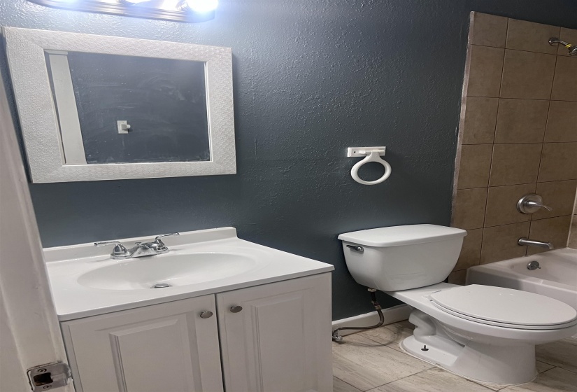 1050 CUMMINGS ST, Memphis, Tennessee 38106, 3 Bedrooms Bedrooms, 6 Rooms Rooms,2 BathroomsBathrooms,Residential,For Sale,CUMMINGS,10220203