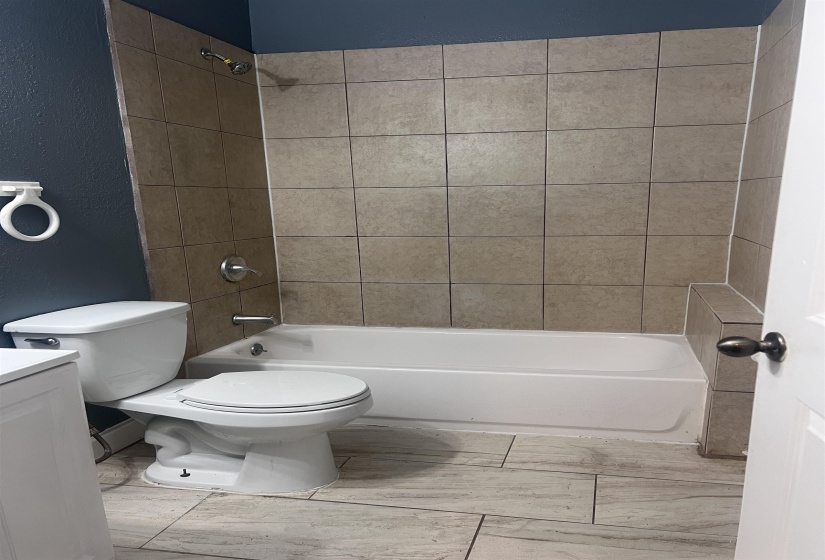 1050 CUMMINGS ST, Memphis, Tennessee 38106, 3 Bedrooms Bedrooms, 6 Rooms Rooms,2 BathroomsBathrooms,Residential,For Sale,CUMMINGS,10220203