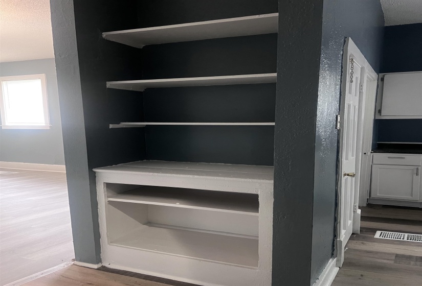 1050 CUMMINGS ST, Memphis, Tennessee 38106, 3 Bedrooms Bedrooms, 6 Rooms Rooms,2 BathroomsBathrooms,Residential,For Sale,CUMMINGS,10220203