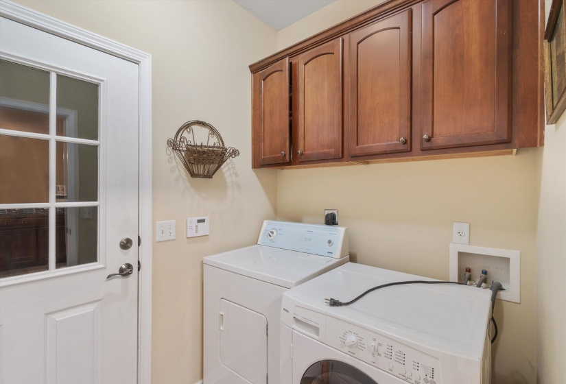 75 PEYTON RIDGE DR, Collierville, Tennessee 38017, 3 Bedrooms Bedrooms, 8 Rooms Rooms,2 BathroomsBathrooms,Residential,For Sale,PEYTON RIDGE,10220187