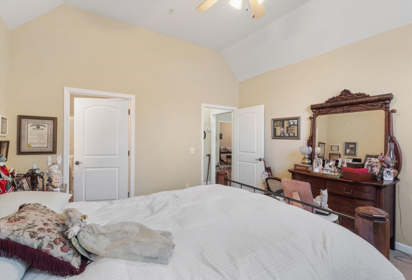 75 PEYTON RIDGE DR, Collierville, Tennessee 38017, 3 Bedrooms Bedrooms, 8 Rooms Rooms,2 BathroomsBathrooms,Residential,For Sale,PEYTON RIDGE,10220187