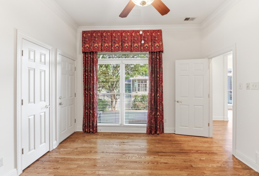 942 HARBOR VIEW DR, Memphis, Tennessee 38103, 3 Bedrooms Bedrooms, 7 Rooms Rooms,2.1 BathroomsBathrooms,Residential,For Sale,HARBOR VIEW,10220191