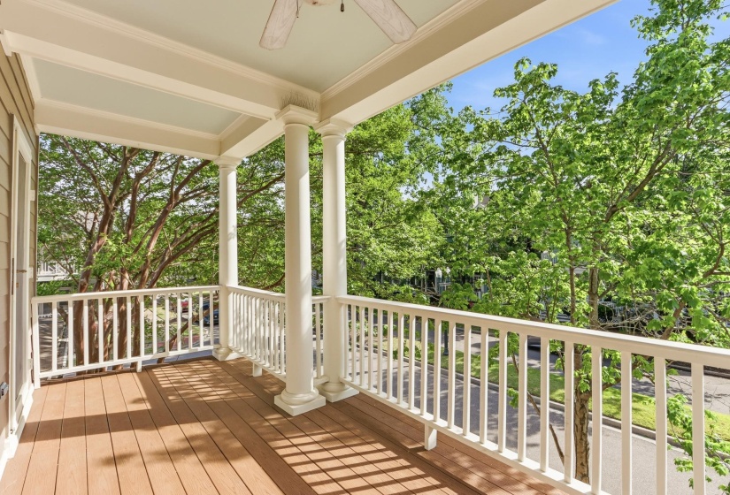 942 HARBOR VIEW DR, Memphis, Tennessee 38103, 3 Bedrooms Bedrooms, 7 Rooms Rooms,2.1 BathroomsBathrooms,Residential,For Sale,HARBOR VIEW,10220191