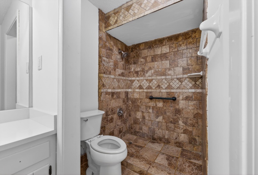 3754 WIND VALLEY DR, Memphis, Tennessee 38125, 4 Bedrooms Bedrooms, 7 Rooms Rooms,3 BathroomsBathrooms,Residential,For Sale,WIND VALLEY,10220192