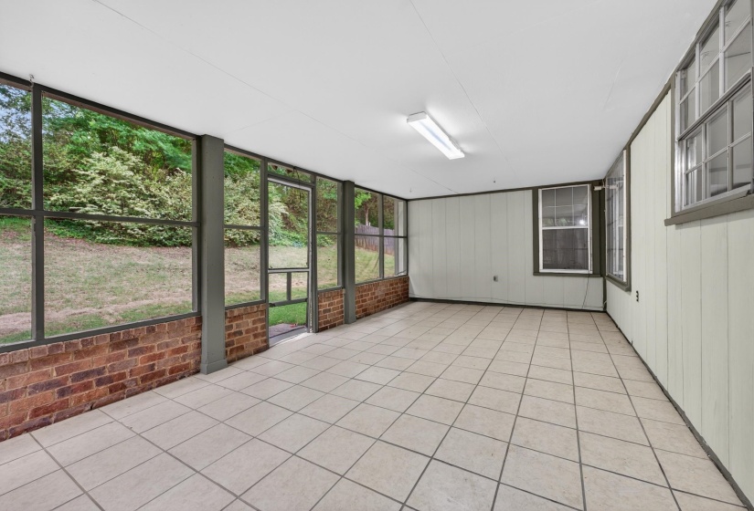 3754 WIND VALLEY DR, Memphis, Tennessee 38125, 4 Bedrooms Bedrooms, 7 Rooms Rooms,3 BathroomsBathrooms,Residential,For Sale,WIND VALLEY,10220192