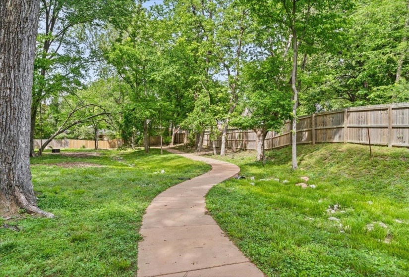 6060 ELMORE RD, Bartlett, Tennessee 38134, 6 Bedrooms Bedrooms, 15 Rooms Rooms,6.3 BathroomsBathrooms,Residential,For Sale,ELMORE,10220213