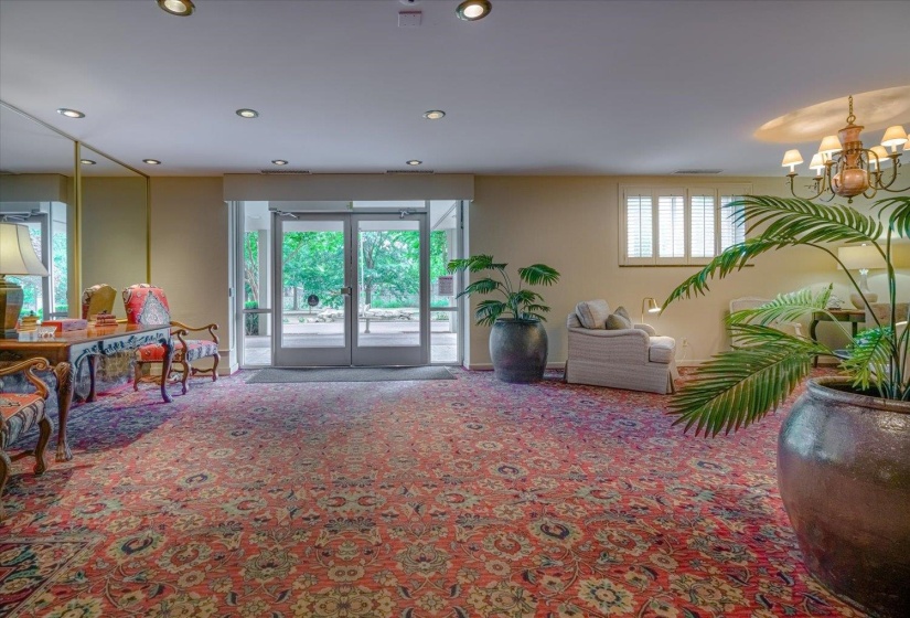 1960 PARKWAY AVE, Memphis, Tennessee 38112, 1 Bedroom Bedrooms, 4 Rooms Rooms,1 BathroomBathrooms,Residential,For Sale,PARKWAY,10220214