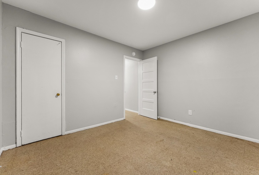 1461 BOXWOOD ST, Memphis, Tennessee 38108, 2 Bedrooms Bedrooms, ,1 BathroomBathrooms,Duplexes,For Sale,BOXWOOD,10220221