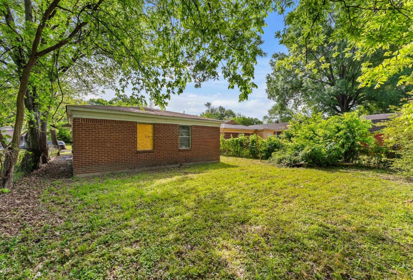 1461 BOXWOOD ST, Memphis, Tennessee 38108, 2 Bedrooms Bedrooms, ,1 BathroomBathrooms,Duplexes,For Sale,BOXWOOD,10220221