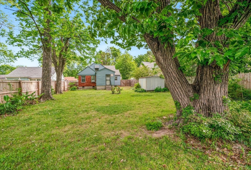 2415 LAMAR CIR, Memphis, Tennessee 38114, 3 Bedrooms Bedrooms, 7 Rooms Rooms,1 BathroomBathrooms,Residential,For Sale,LAMAR,10220219