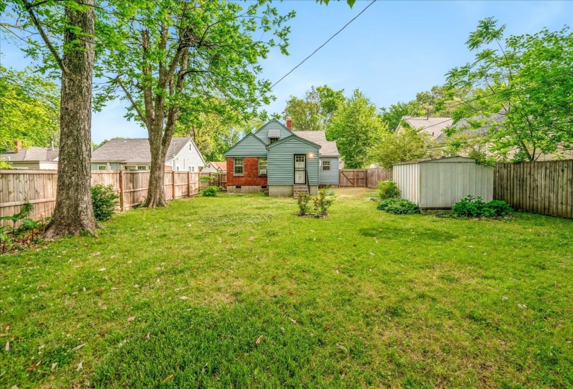 2415 LAMAR CIR, Memphis, Tennessee 38114, 3 Bedrooms Bedrooms, 7 Rooms Rooms,1 BathroomBathrooms,Residential,For Sale,LAMAR,10220219