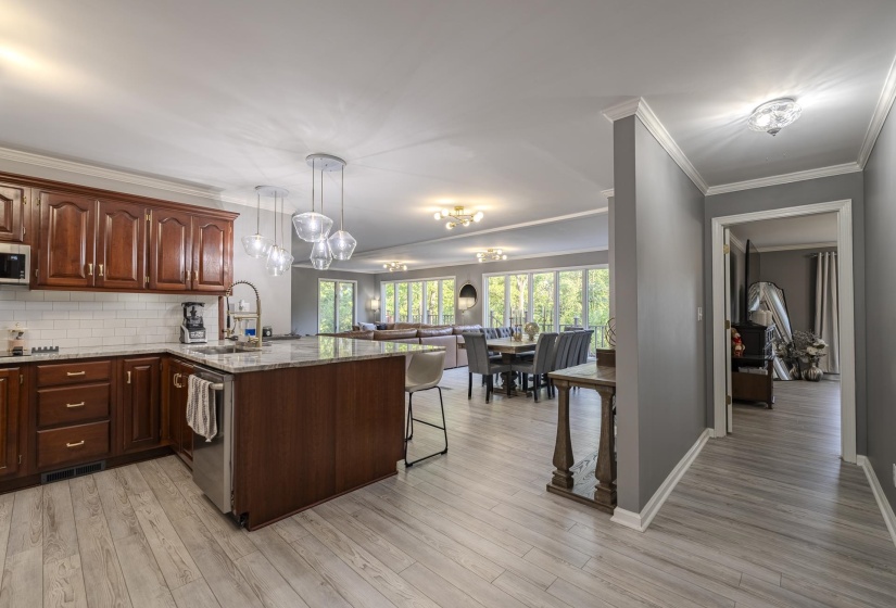 195 YEISER DR, Savannah, Tennessee 38372-1285, 3 Bedrooms Bedrooms, 8 Rooms Rooms,2 BathroomsBathrooms,Residential,For Sale,YEISER,10220222