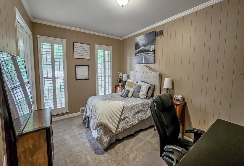 2254 KIRBY PKY, Memphis, Tennessee 38119, 6 Bedrooms Bedrooms, 11 Rooms Rooms,3 BathroomsBathrooms,Residential,For Sale,KIRBY,10220223