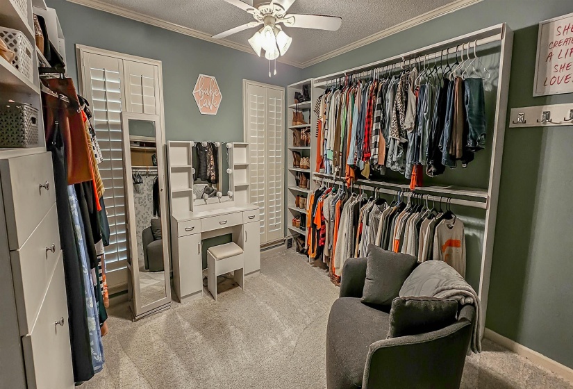 2254 KIRBY PKY, Memphis, Tennessee 38119, 6 Bedrooms Bedrooms, 11 Rooms Rooms,3 BathroomsBathrooms,Residential,For Sale,KIRBY,10220223