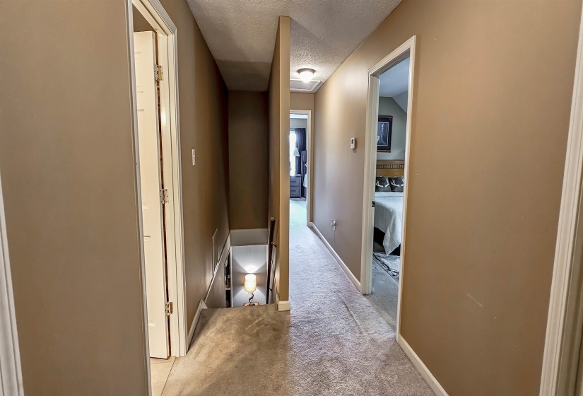 2254 KIRBY PKY, Memphis, Tennessee 38119, 6 Bedrooms Bedrooms, 11 Rooms Rooms,3 BathroomsBathrooms,Residential,For Sale,KIRBY,10220223