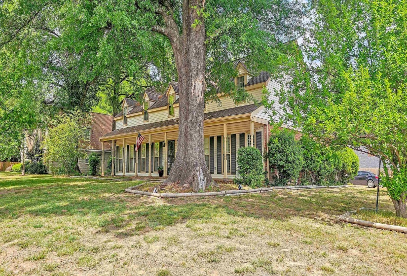 2254 KIRBY PKY, Memphis, Tennessee 38119, 6 Bedrooms Bedrooms, 11 Rooms Rooms,3 BathroomsBathrooms,Residential,For Sale,KIRBY,10220223