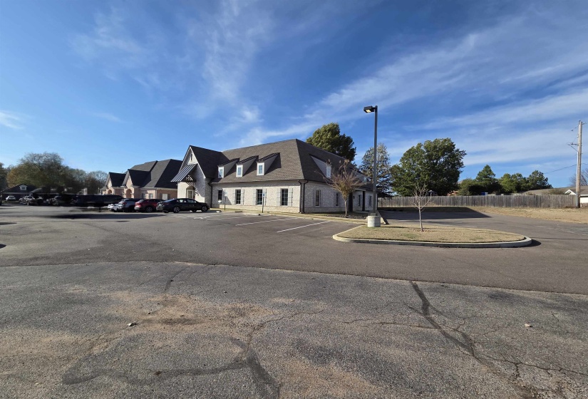6634 SUMMER KNOLL CIR, Bartlett, Tennessee 38134, ,Commercial/industrial,For Sale,SUMMER KNOLL,10220239