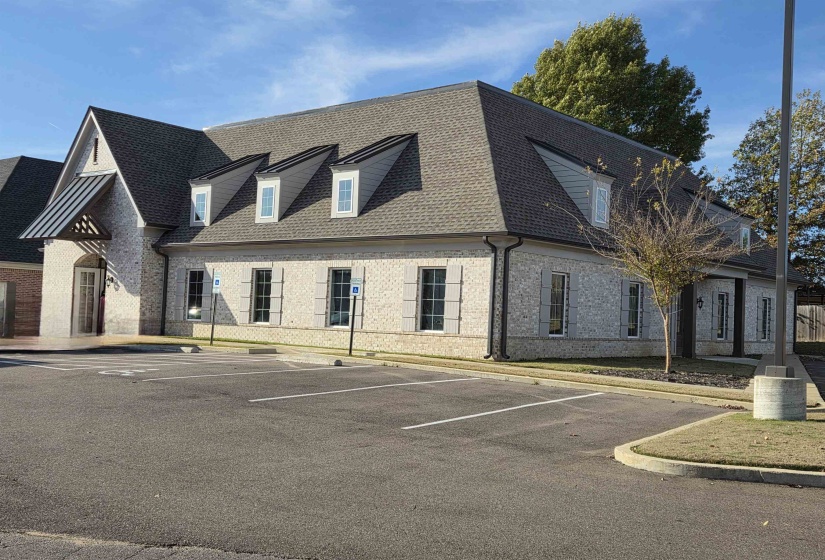 6634 SUMMER KNOLL CIR, Bartlett, Tennessee 38134, ,Commercial/industrial,For Sale,SUMMER KNOLL,10220239