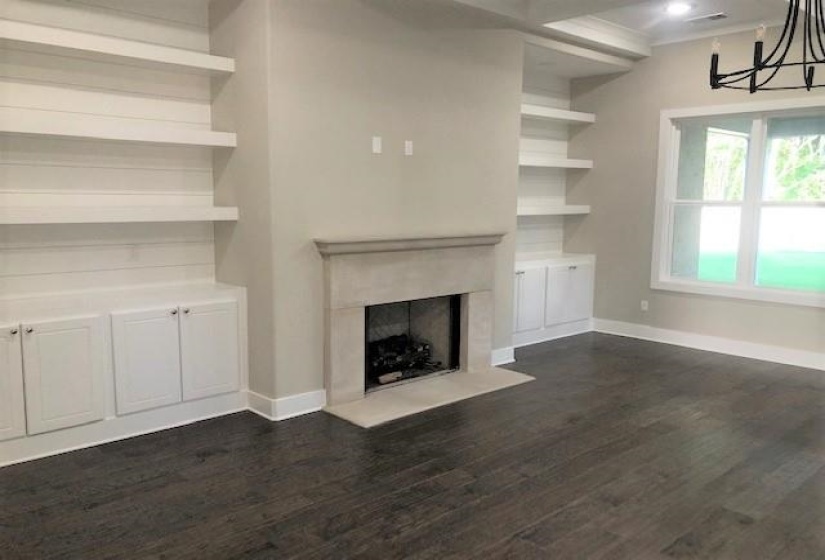 1302 BELFAIR DR, Collierville, Tennessee 38017, 5 Bedrooms Bedrooms, 10 Rooms Rooms,3.1 BathroomsBathrooms,Rental Properties,For Sale,BELFAIR,10220232