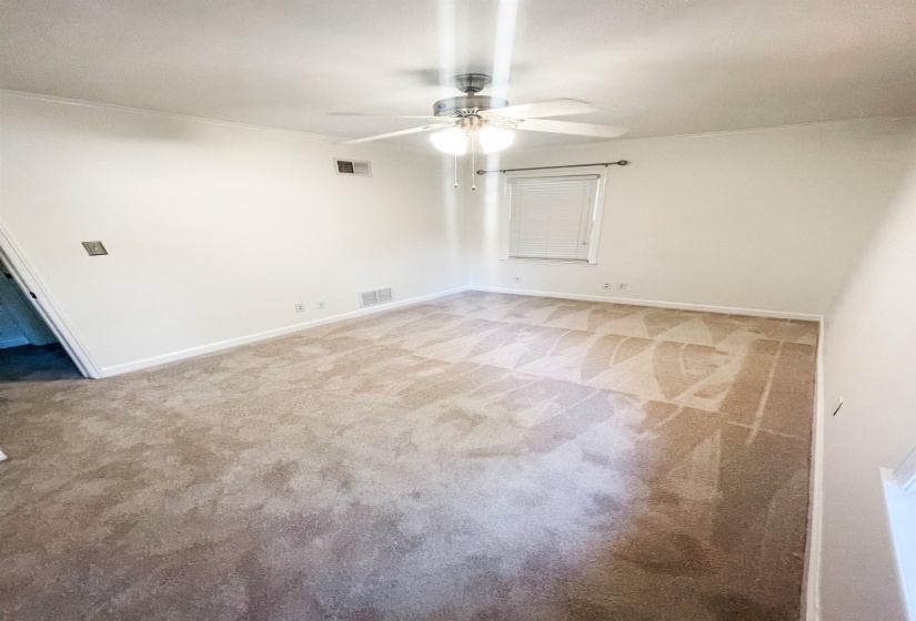 1270 PERKINS TERRACE RD, Memphis, Tennessee 38117, 3 Bedrooms Bedrooms, 6 Rooms Rooms,1 BathroomBathrooms,Rental Properties,For Sale,PERKINS TERRACE,10220233