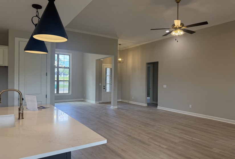 25 TREY MEADOWS DR, Oakland, Tennessee 38060, 5 Bedroom Bedrooms, 10 Room Rooms,3 BathroomBathrooms,Residential,For Sale,TREY MEADOWS,0,10217611