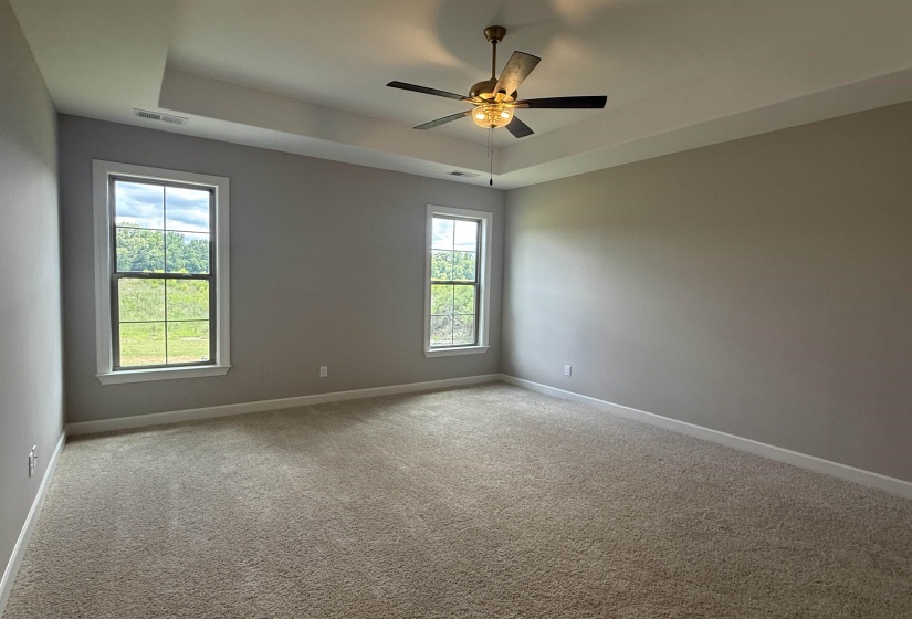 25 TREY MEADOWS DR, Oakland, Tennessee 38060, 5 Bedroom Bedrooms, 10 Room Rooms,3 BathroomBathrooms,Residential,For Sale,TREY MEADOWS,0,10217611