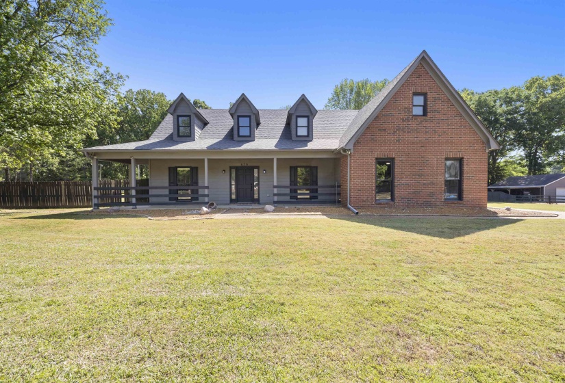 670 COTTON CREEK DR, Collierville, Tennessee 38017, 4 Bedrooms Bedrooms, 8 Rooms Rooms,3 BathroomsBathrooms,Residential,For Sale,COTTON CREEK,10219775