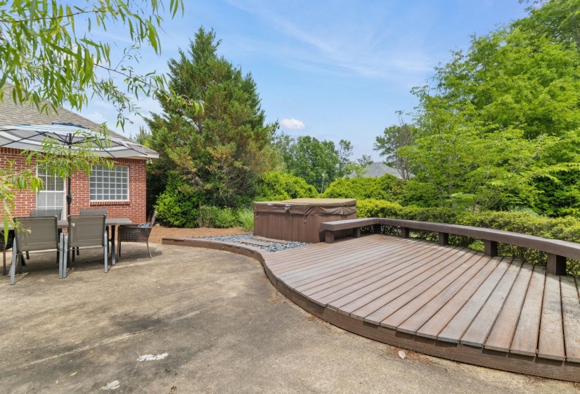 20 RED OAK LANE LN, Starkville, Mississippi 39759, 4 Bedroom Bedrooms, 10 Room Rooms,2 BathroomBathrooms,Residential,For Sale,RED OAK LANE,0,10220250