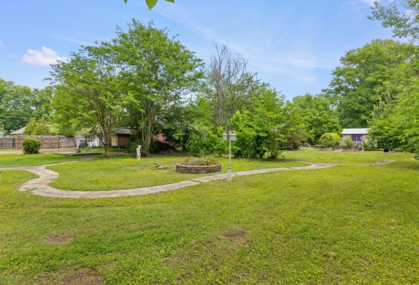 20 RED OAK LANE LN, Starkville, Mississippi 39759, 4 Bedroom Bedrooms, 10 Room Rooms,2 BathroomBathrooms,Residential,For Sale,RED OAK LANE,0,10220250