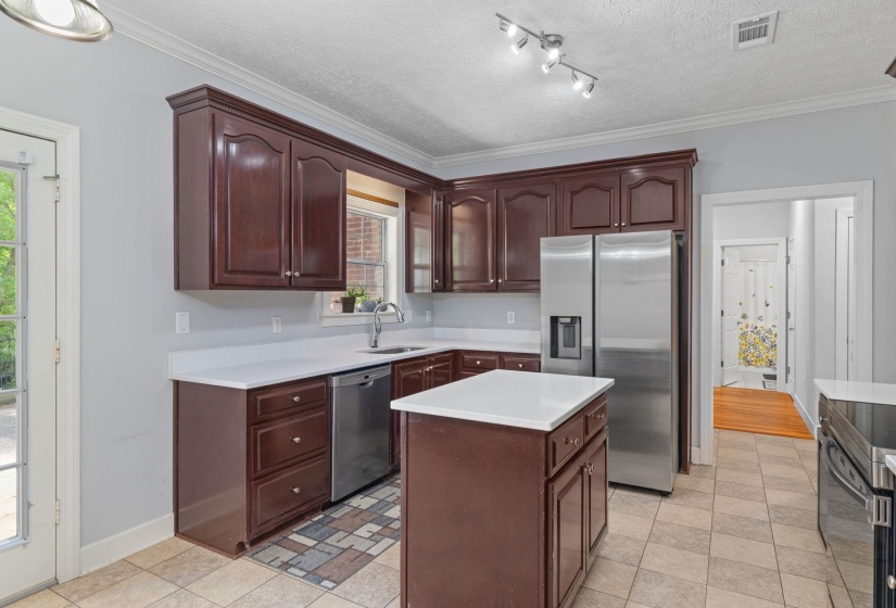20 RED OAK LANE LN, Starkville, Mississippi 39759, 4 Bedroom Bedrooms, 10 Room Rooms,2 BathroomBathrooms,Residential,For Sale,RED OAK LANE,0,10220250