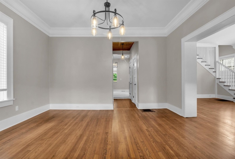 1757 VINTON AVE, Memphis, Tennessee 38104, 4 Bedroom Bedrooms, 9 Room Rooms,2 BathroomBathrooms,Residential,For Sale,VINTON,0,10220255