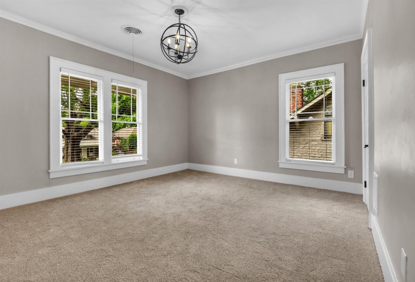 1757 VINTON AVE, Memphis, Tennessee 38104, 4 Bedroom Bedrooms, 9 Room Rooms,2 BathroomBathrooms,Residential,For Sale,VINTON,0,10220255