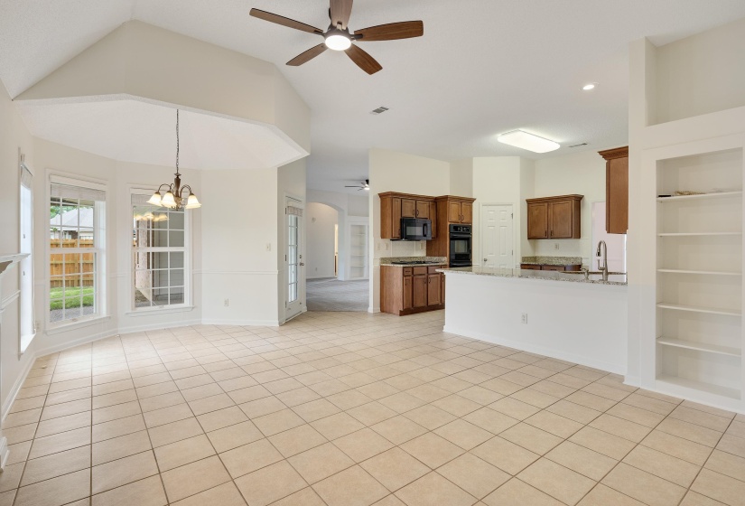 115 LEWIS FAIRWAY CIR, Oakland, Tennessee 38060, 4 Bedroom Bedrooms, 8 Room Rooms,2.1 BathroomBathrooms,Residential,For Sale,LEWIS FAIRWAY,0,10220261