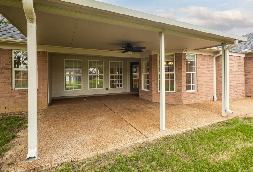 115 LEWIS FAIRWAY CIR, Oakland, Tennessee 38060, 4 Bedroom Bedrooms, 8 Room Rooms,2.1 BathroomBathrooms,Residential,For Sale,LEWIS FAIRWAY,0,10220261