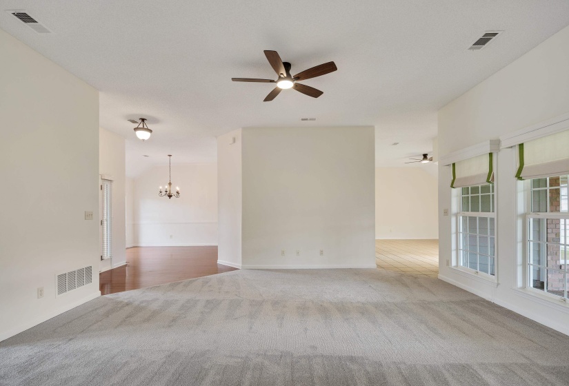 115 LEWIS FAIRWAY CIR, Oakland, Tennessee 38060, 4 Bedroom Bedrooms, 8 Room Rooms,2.1 BathroomBathrooms,Residential,For Sale,LEWIS FAIRWAY,0,10220261