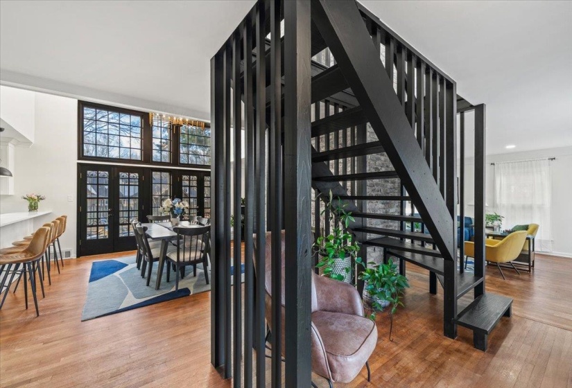 1361 POPLAR RIDGE DR, Memphis, Tennessee 38120, 4 Bedrooms Bedrooms, 9 Rooms Rooms,3 BathroomsBathrooms,Rental Properties,For Sale,POPLAR RIDGE,10220290