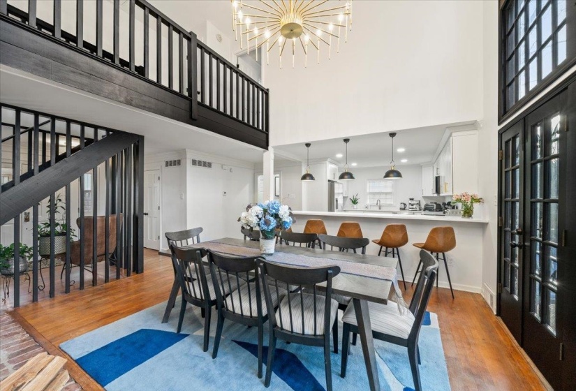 1361 POPLAR RIDGE DR, Memphis, Tennessee 38120, 4 Bedrooms Bedrooms, 9 Rooms Rooms,3 BathroomsBathrooms,Rental Properties,For Sale,POPLAR RIDGE,10220290