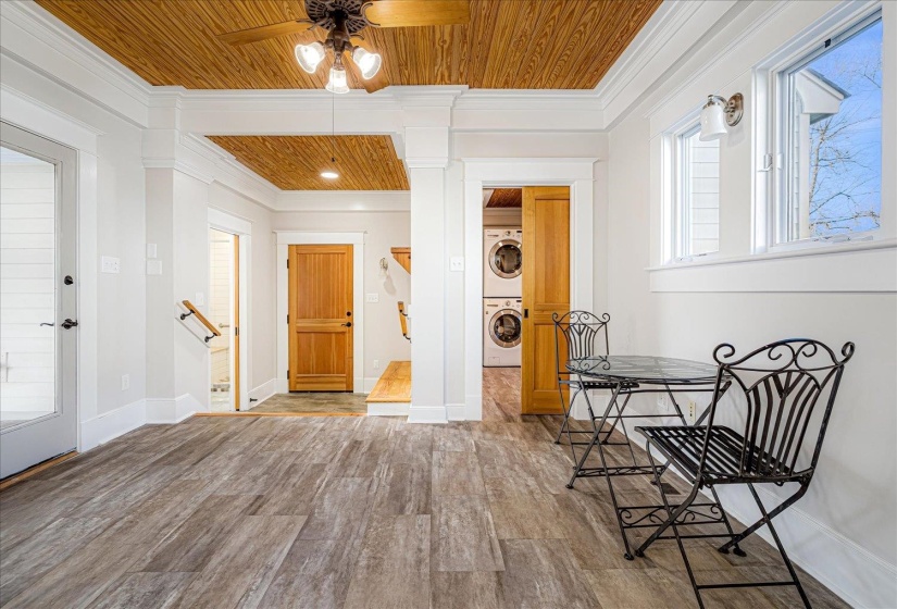 699 EVERGREEN ST, Memphis, Tennessee 38107, 4 Bedrooms Bedrooms, 6 Rooms Rooms,3 BathroomsBathrooms,Residential,For Sale,EVERGREEN,10212448
